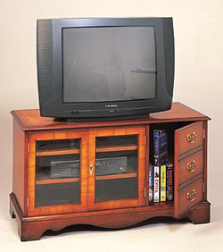 Bradley Classic English Furniture Collection